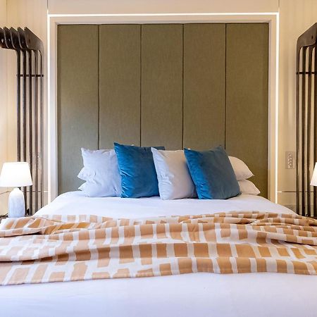 Modern Deluxe Five Bedroom House Near Chalk Farm Station By Belvilla 런던 외부 사진