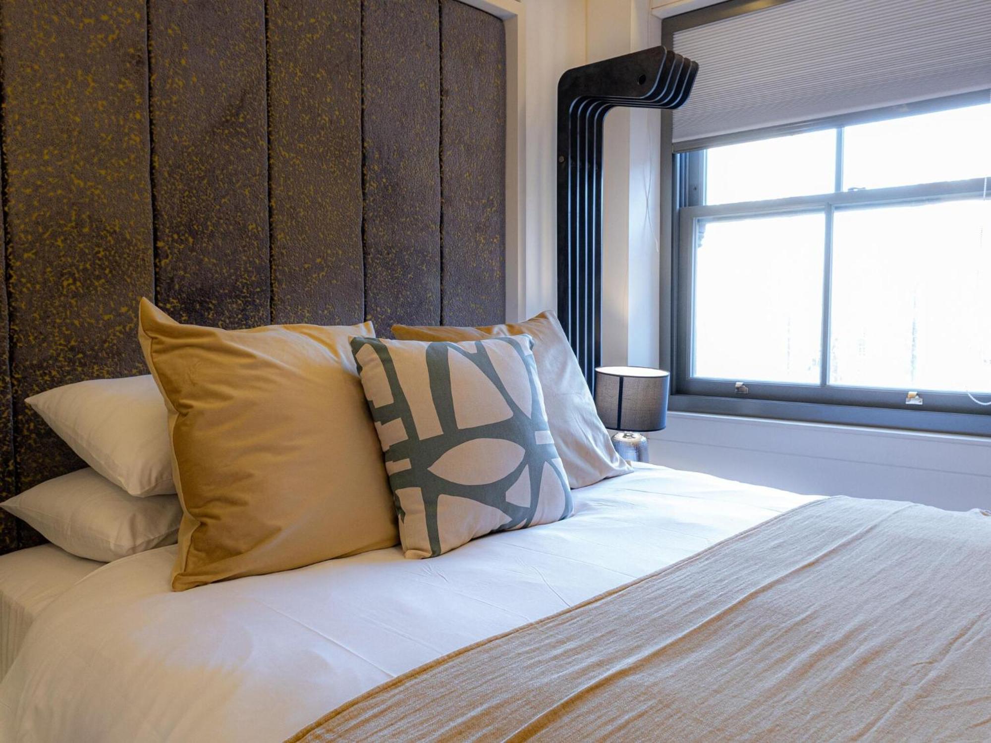 Modern Deluxe Five Bedroom House Near Chalk Farm Station By Belvilla 런던 외부 사진