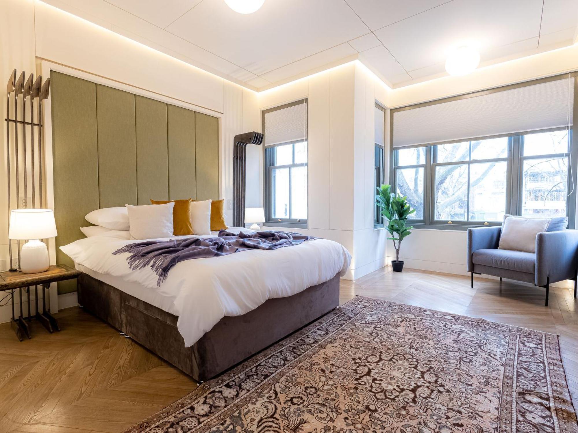 Modern Deluxe Five Bedroom House Near Chalk Farm Station By Belvilla 런던 외부 사진